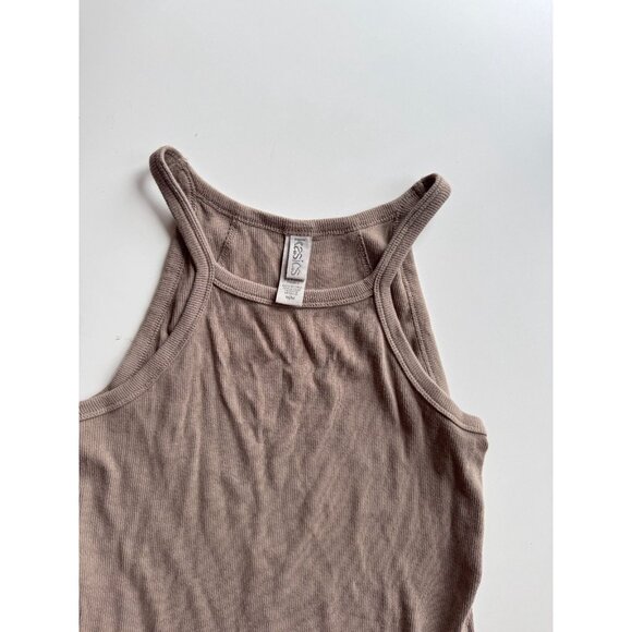 KASICS Taupe Cotton Baby Rib Racerback Tank, Size M - Picture 5 of 11